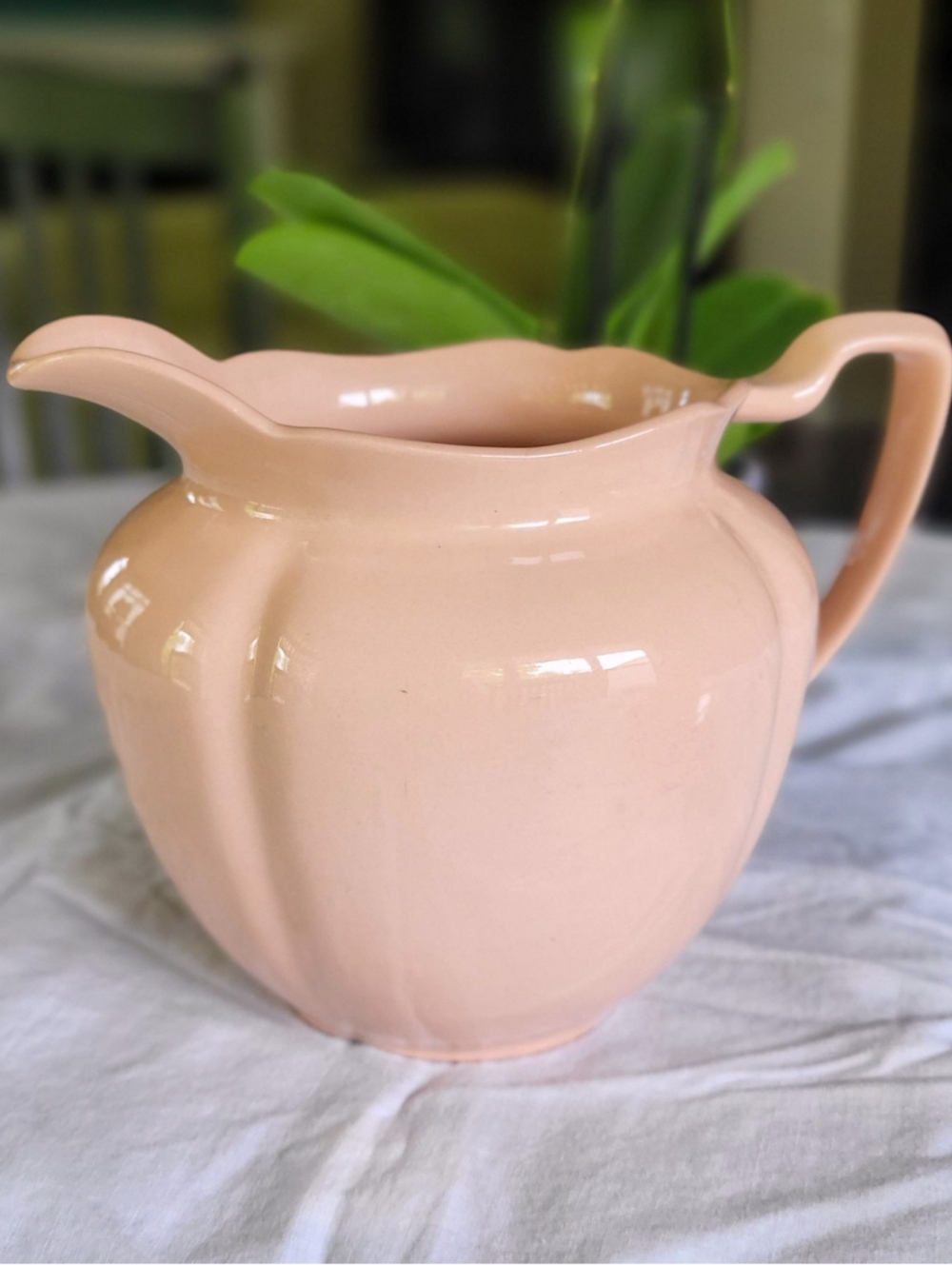 Vintage Mid-Century JOHNSON BROTHERS Rosedawn Light Pink 32oz. Jug